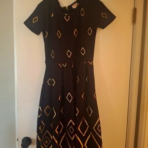 Lularoe gold and Black Size medium